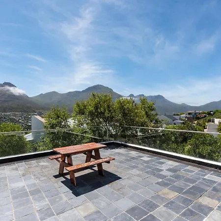 Bed And Breakfast Villa Livadia Cape Town Exterior photo