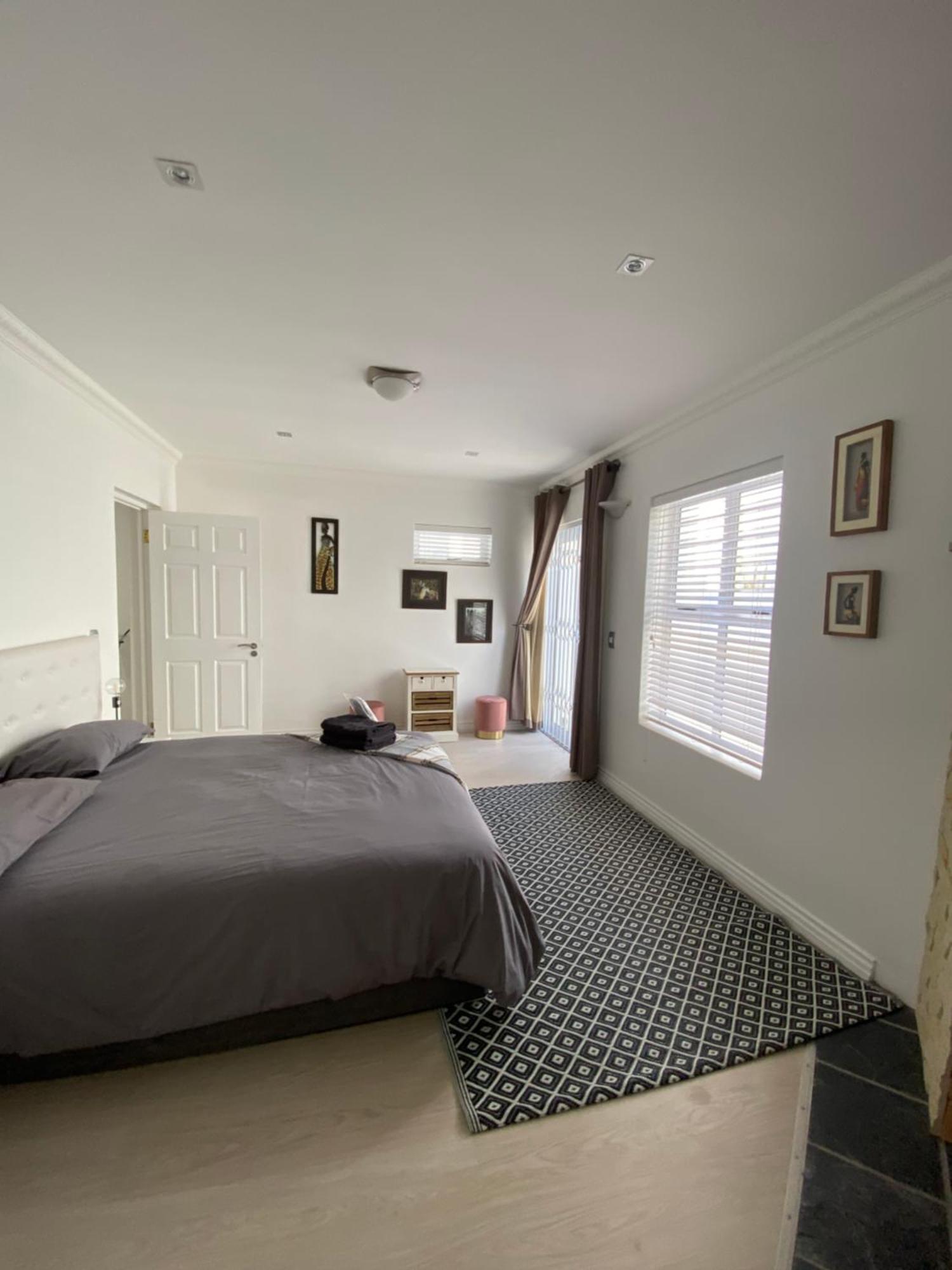 Livadia Cape Town
