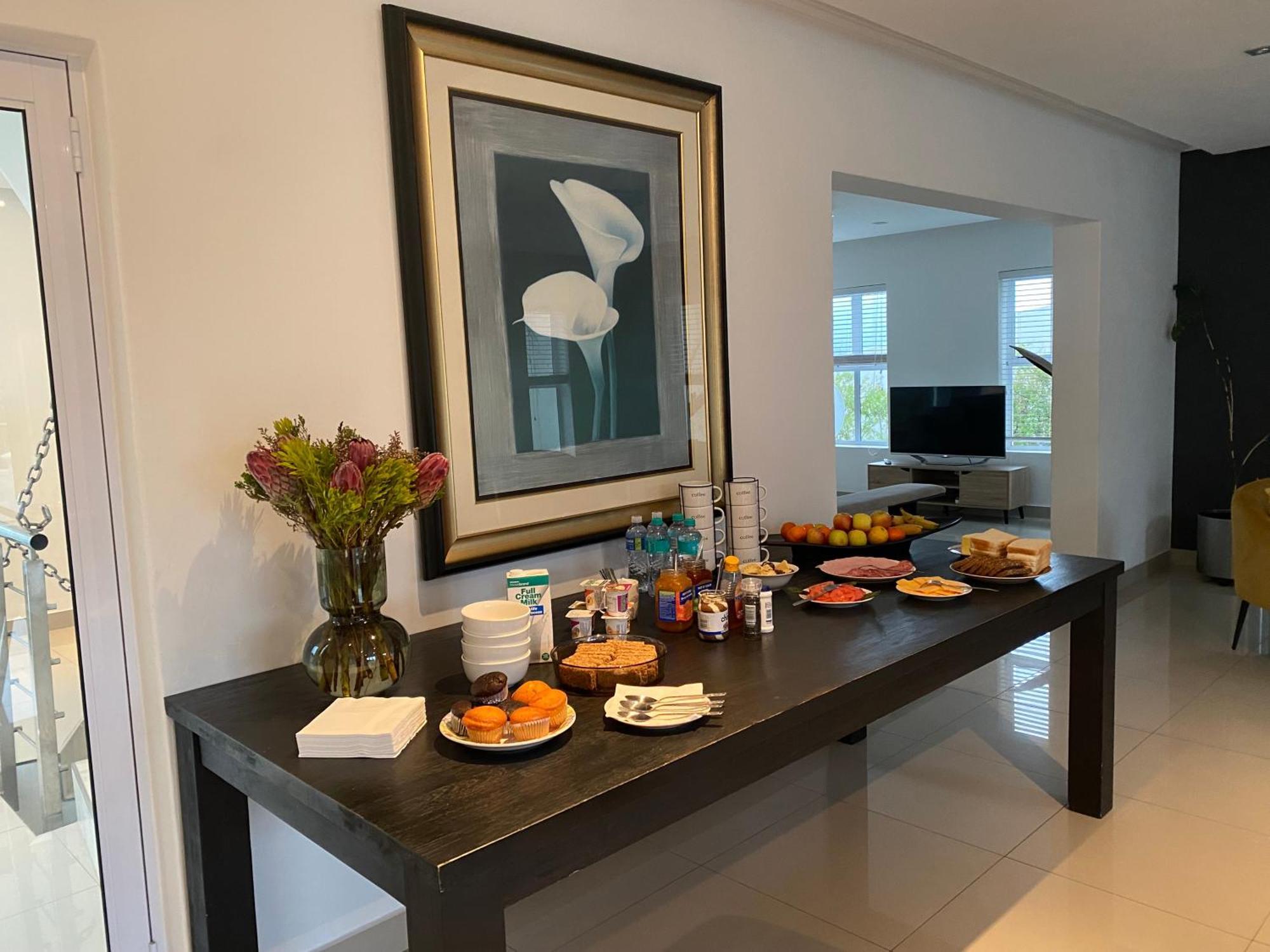 Bed & Breakfast Livadia Cape Town