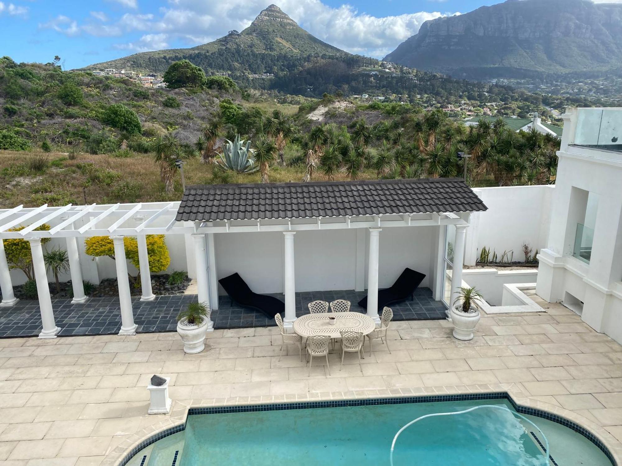 Livadia Bed & Breakfast *