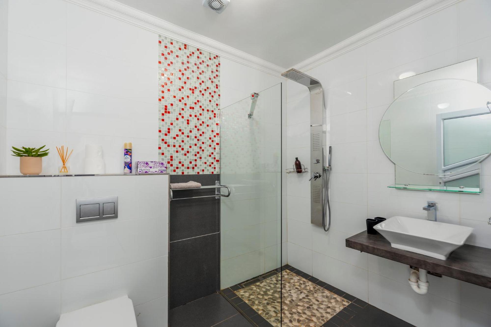 Bed & Breakfast Livadia Cape Town