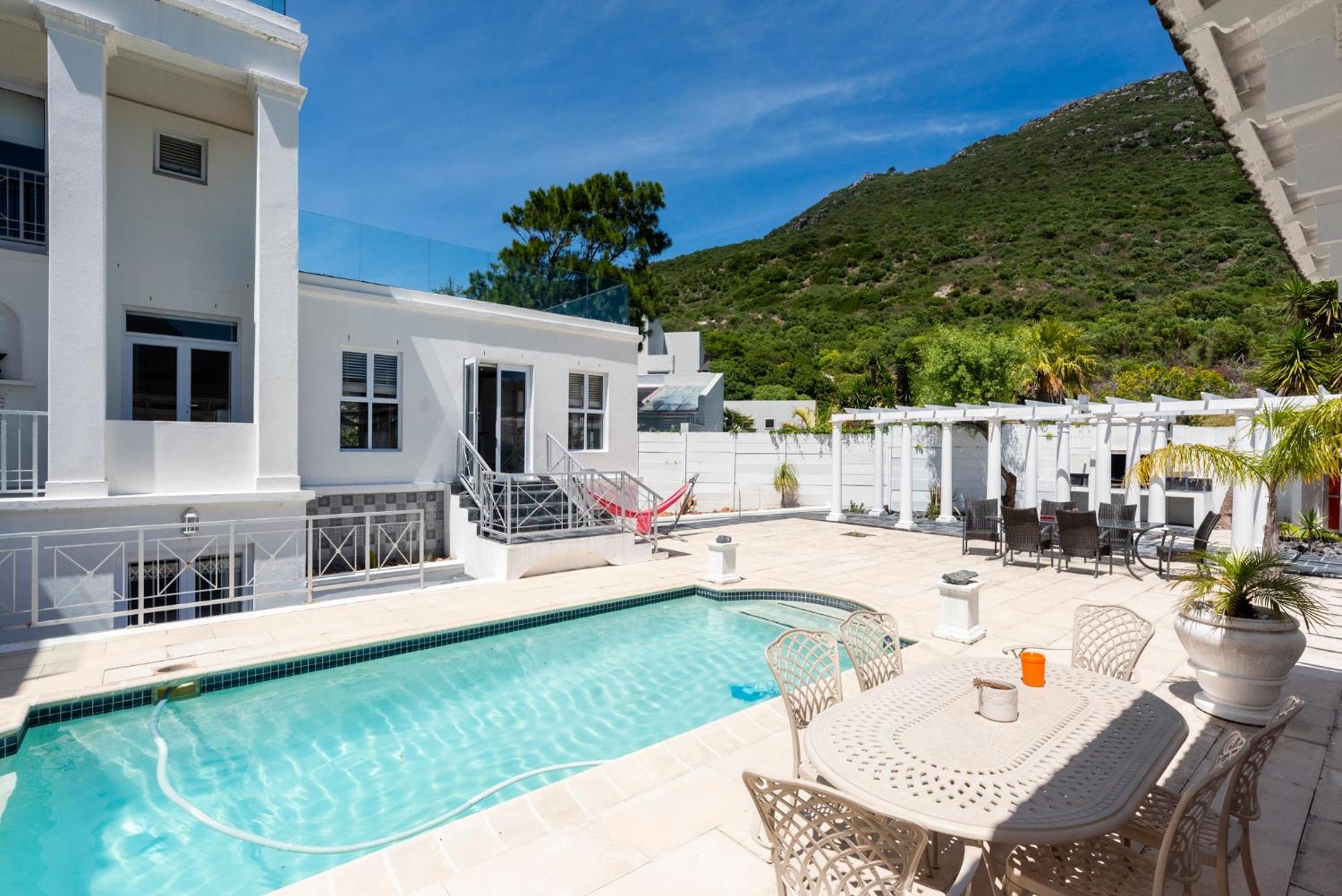 Livadia Bed & Breakfast